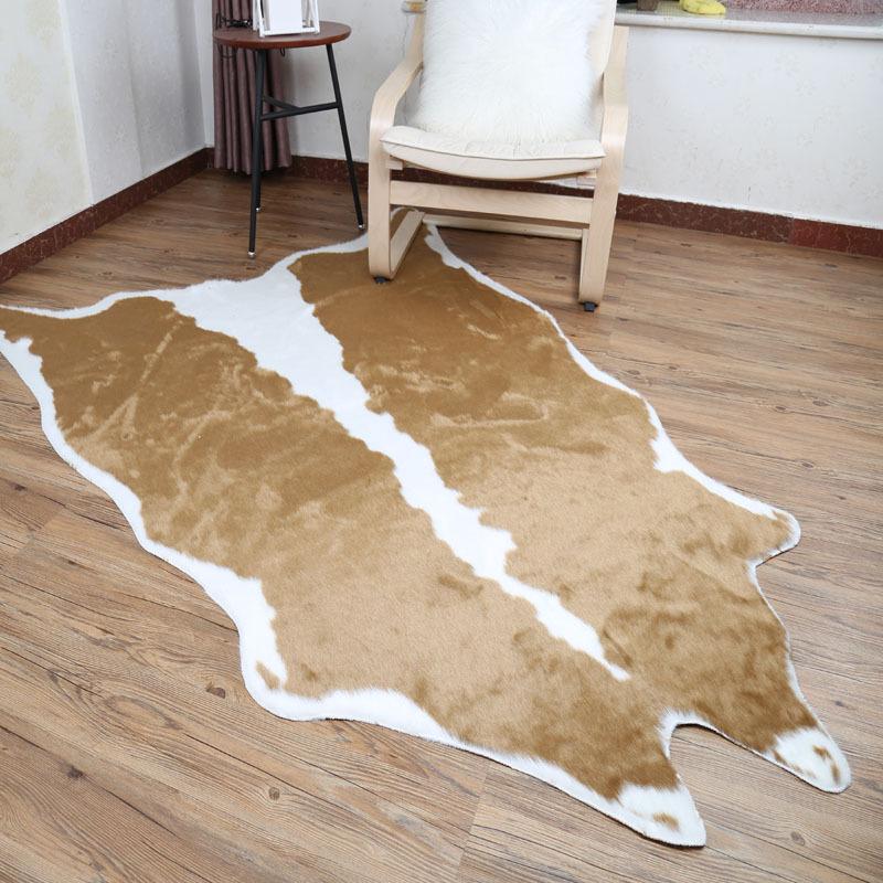 Area Rug for Living Room Soft Artificial Sheepskin Rug Carpet Artificial Wool Warm Hairy Carpets Skin Animal Print Carpet Home, Black and white
Area Rug for Living Room Soft Artificial Sheepskin Rug Carpet Artificial Wool Warm Hairy Carpets Skin Animal Print Carpet Home, Black and white