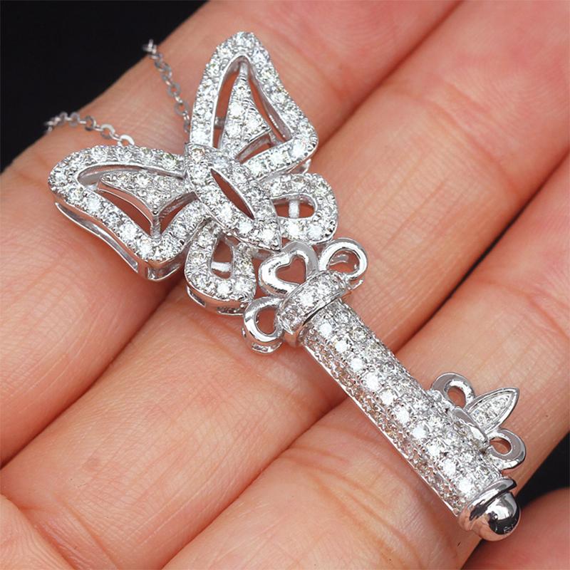 Huitan Fashion Butterfly Key Pendant Luxury CZ Crystal Zircon Stone Dancing Party Women Necklace Trendy Jewelry Lots & Bulk
Huitan Fashion Butterfly Key Pendant Luxury CZ Crystal Zircon Stone Dancing Party Women Necklace Trendy Jewelry Lots & Bulk