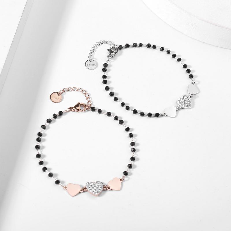 Stainless Steel Rose Gold Three Heart Charms Bracelet Black Crystal Beads Chain Bracelet for Women Jewelry Party Gifts 
Stainless Steel Rose Gold Three Heart Charms Bracelet Black Crystal Beads Chain Bracelet for Women Jewelry Party Gifts
