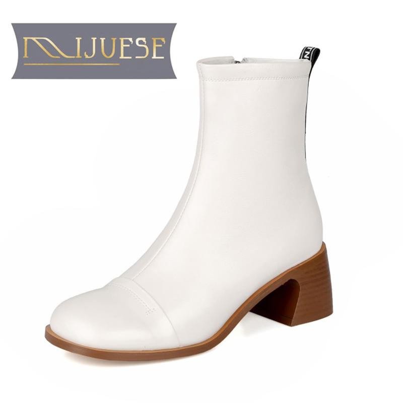 MLJUESE 2021 women soft ankle boots cow leather zippers boots winter short plush square toe high heels women, Brown
MLJUESE 2021 women soft ankle boots cow leather zippers boots winter short plush square toe high heels women, Brown