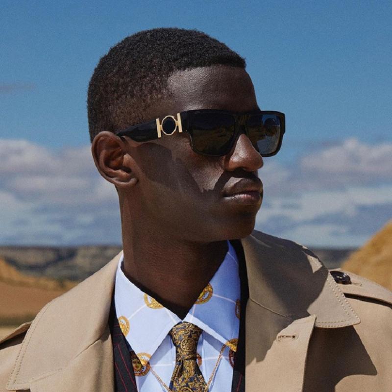 Sunglasses Custom Wholesale For Men Good Quality Medusa Print Legs Square Frame CE Glasses Gradient Lenses UV400 Gafas De Sol 
Sunglasses Custom Wholesale For Men Good Quality Medusa Print Legs Square Frame CE Glasses Gradient Lenses UV400 Gafas De Sol