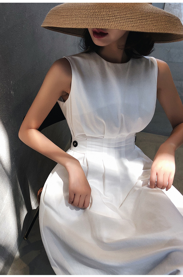 Vintage Women Fashion Dress Solid Color Black White Sleeveless Fold Elegant Evening Party Dresse Casual Ofiice Lady Midi Dresses
Vintage Women Fashion Dress Solid Color Black White Sleeveless Fold Elegant Evening Party Dresse Casual Ofiice Lady Midi Dresses