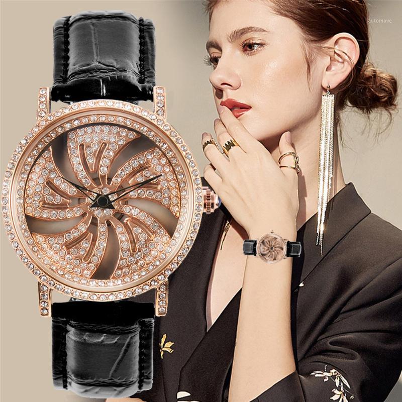 KCHKE New Creative Women's Watch Leather Strap Time Running Watch Women Romantic Simple Quartz relogio feminino1, Red
KCHKE New Creative Women's Watch Leather Strap Time Running Watch Women Romantic Simple Quartz relogio feminino1, Red