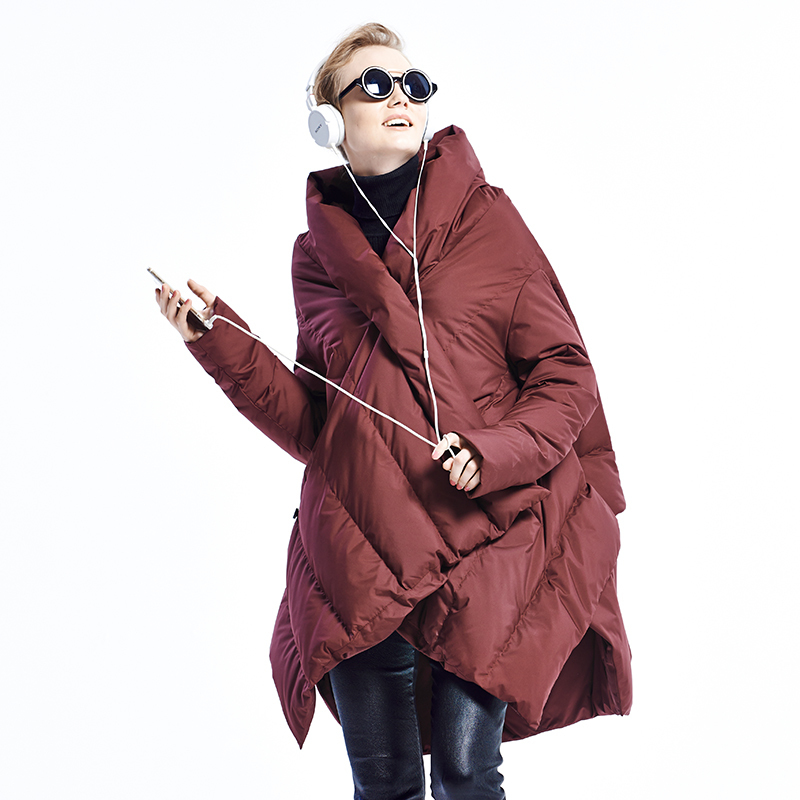 New Fashion Women's Down Jacket Cloaks European Asymmetric Length Winter Coat Female Parkas plus size outwear 201125