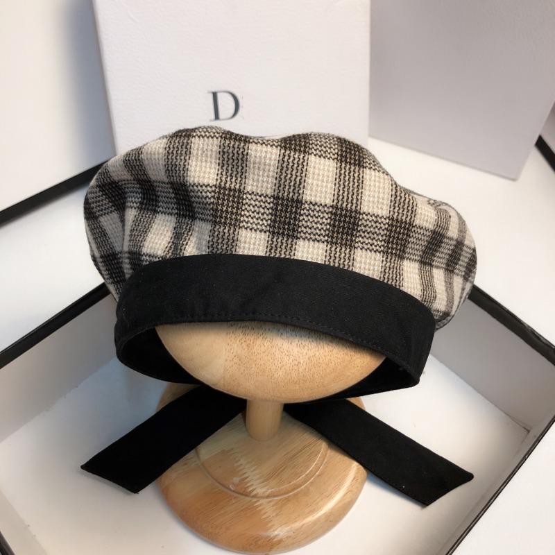 New Autumn Winter Plaid Beret Hats For Women French Berets Fashion Female Houndstooth Berets With Adjustable Rope, Black
New Autumn Winter Plaid Beret Hats For Women French Berets Fashion Female Houndstooth Berets With Adjustable Rope, Black