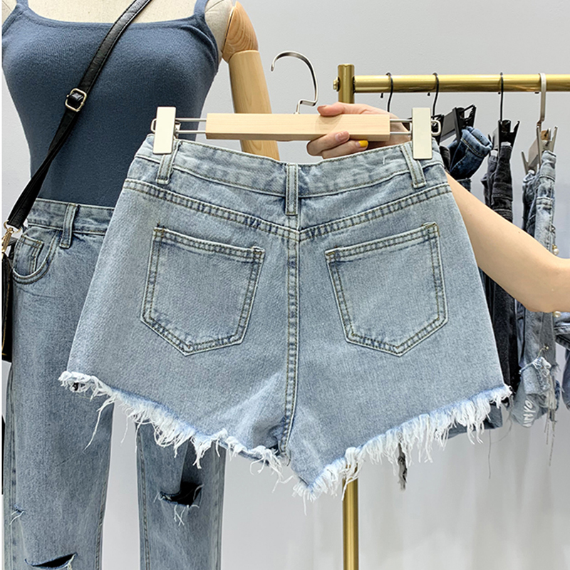 New Summer's Tassel Decorated Granules Torn Woman Casual Straight-up Women's High Waist Ladies'shorts Button-down Shorts 240z, Blue
New Summer's Tassel Decorated Granules Torn Woman Casual Straight-up Women's High Waist Ladies'shorts Button-down Shorts 240z, Blue