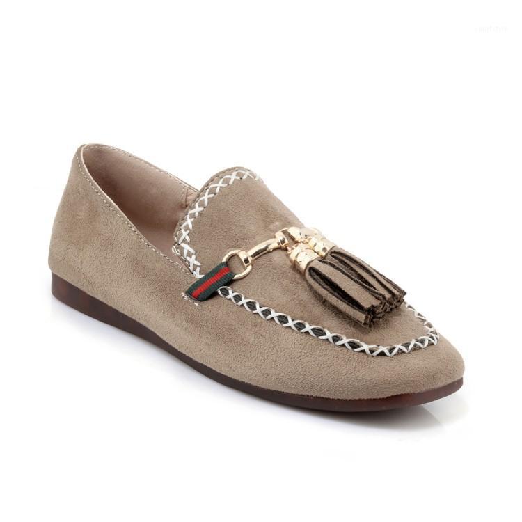 In the spring of 2020 the new leisure tassel square single shoe joker size 30 to 44 female shoes 18113 yards1, Black
In the spring of 2020 the new leisure tassel square single shoe joker size 30 to 44 female shoes 18113 yards1, Black