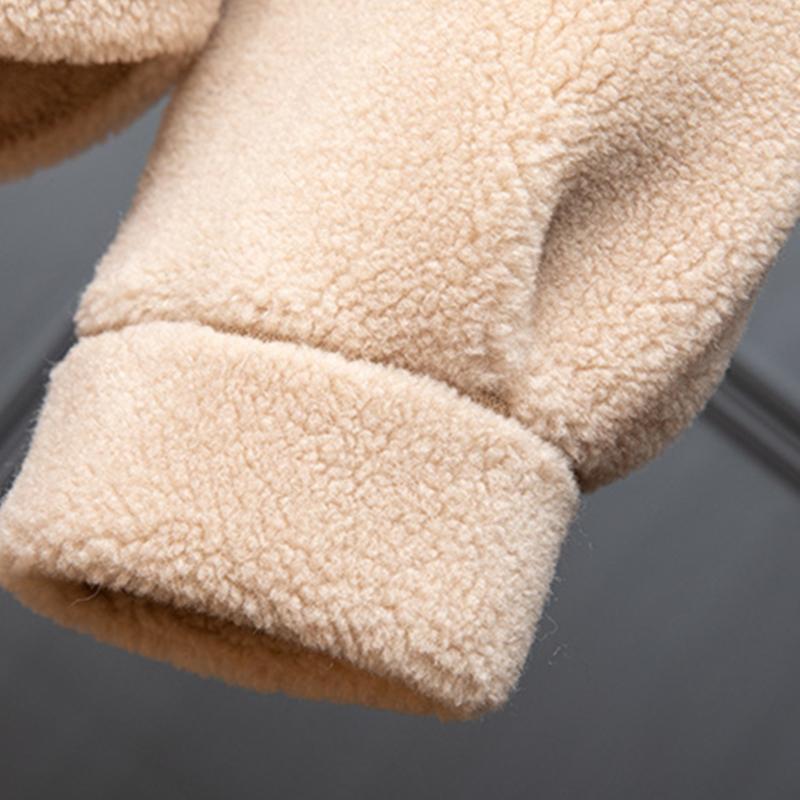 2021 New Winter Leisure Pocket Button Women Faux Fur Overcoat Warm High Quality Ladies Coat Fashion Casual Female Outerwear, Brown 
2021 New Winter Leisure Pocket Button Women Faux Fur Overcoat Warm High Quality Ladies Coat Fashion Casual Female Outerwear, Brown