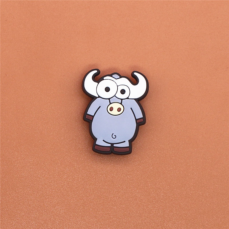 Funny Animals PVC Shoe Charms Elephant Shoe Accessories Bison Zebra Monkey Shoes Decoration Buckles Kid's Gifts