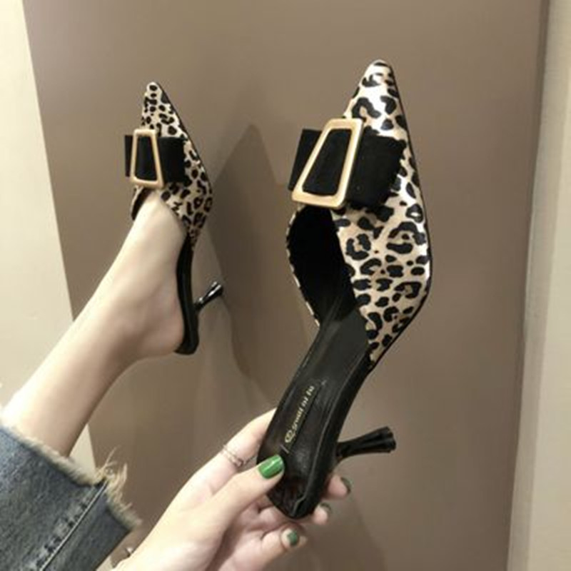 Pointed Toe Thin Heels Heeled Mules Shallow Woman's Slippers Slides Fashion High Heels 2020 womans Sandals Fabric X1020, Black
Pointed Toe Thin Heels Heeled Mules Shallow Woman's Slippers Slides Fashion High Heels 2020 womans Sandals Fabric X1020, Black
