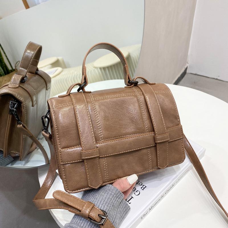 Niche Design New Casual Women Bags Fashion Shoulder Bags Handbag Messenger Multifunctional Square Bag Tote Width 22cm, Black
Niche Design New Casual Women Bags Fashion Shoulder Bags Handbag Messenger Multifunctional Square Bag Tote Width 22cm, Black