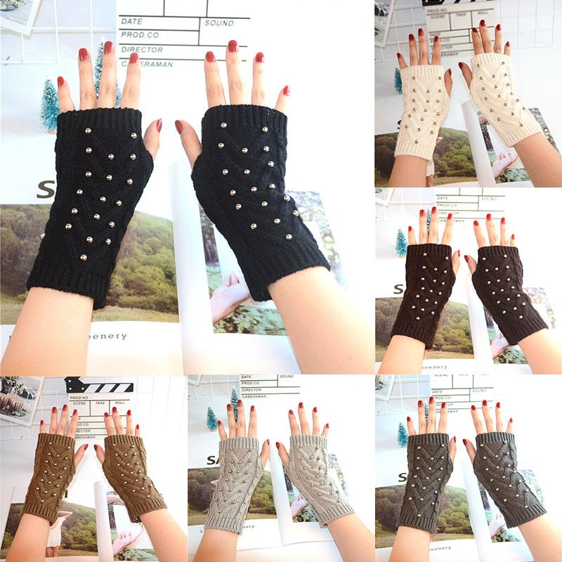 Autumn Winter Women Combing Fine Wool Cable Fingerless Gloves Thick Soft Knitted Woolen Arm Warmers Thumb-hole Arm Sleeve
Autumn Winter Women Combing Fine Wool Cable Fingerless Gloves Thick Soft Knitted Woolen Arm Warmers Thumb-hole Arm Sleeve