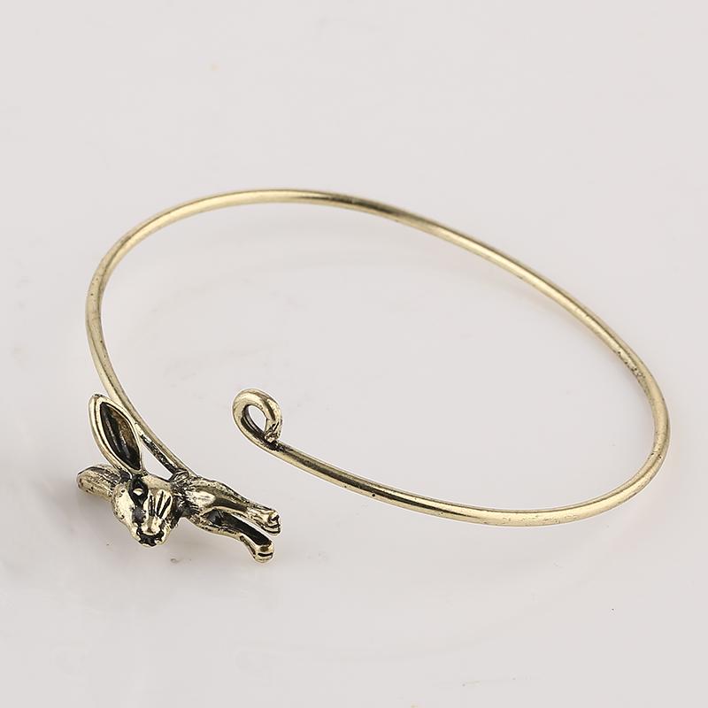 10pc Wholesale Of Love Bunnies Bangle Bracelet Retro Style Vintage Jewelry Gold Silver Plated - Jewelry NEW
10pc Wholesale Of Love Bunnies Bangle Bracelet Retro Style Vintage Jewelry Gold Silver Plated - Jewelry NEW