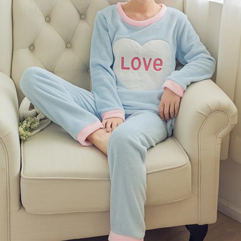 Winter Pajamas Women Korean Sleepwear Cute Cartoon Flannel Pajamas Set Velvet Warm Pijama Round Neck Pyjama Homewear Women 201113