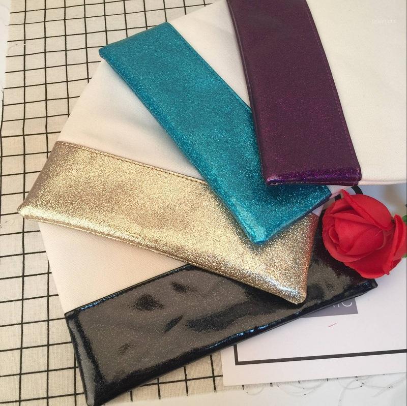 5pcs Women Glittery Vegan Leather Pouch With Zipper Closure in4 colors,Two Tones Gold Canvas Clutch Combo DOM1098761
5pcs Women Glittery Vegan Leather Pouch With Zipper Closure in4 colors,Two Tones Gold Canvas Clutch Combo DOM1098761