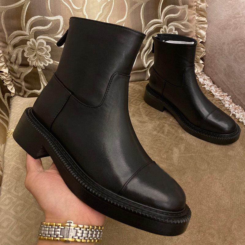 Autumn and winter platform ankle boots leather round toe flat heel women's bootss fashion black designer Martin boot British style Chelsea, Extra shoebox
Autumn and winter platform ankle boots leather round toe flat heel women's bootss fashion black designer Martin boot British style Chelsea, Extra shoebox