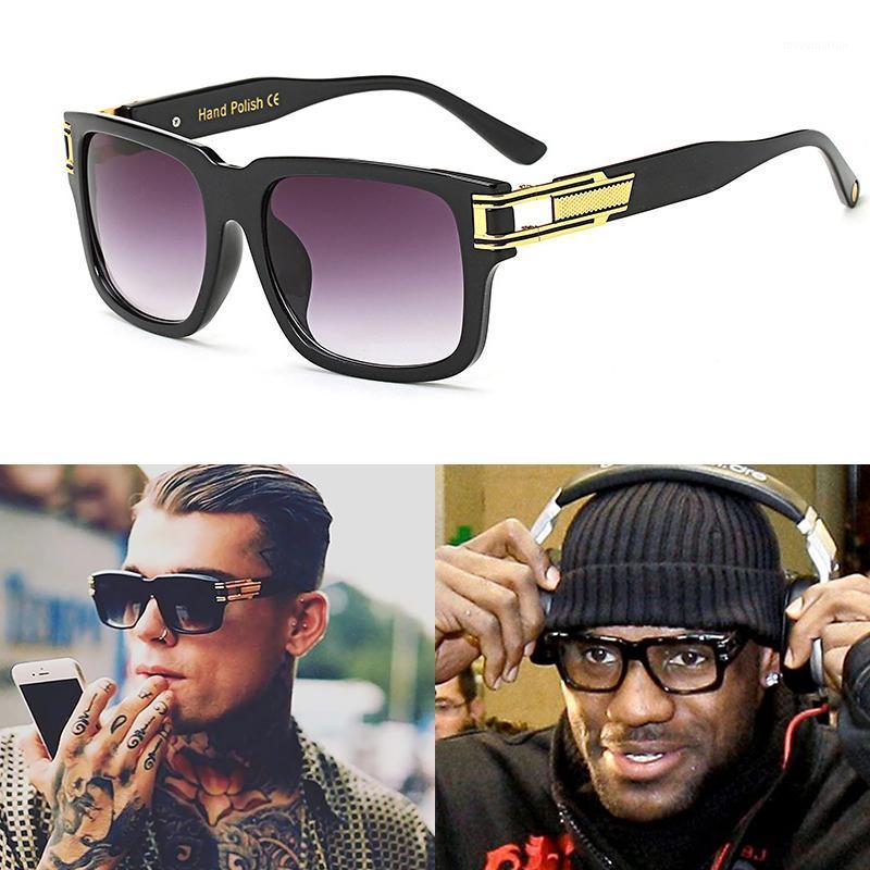 2020 design fashion classic master retro style gradient mirror sunglasses men retro sunglasses Oculos 971301
2020 design fashion classic master retro style gradient mirror sunglasses men retro sunglasses Oculos 971301