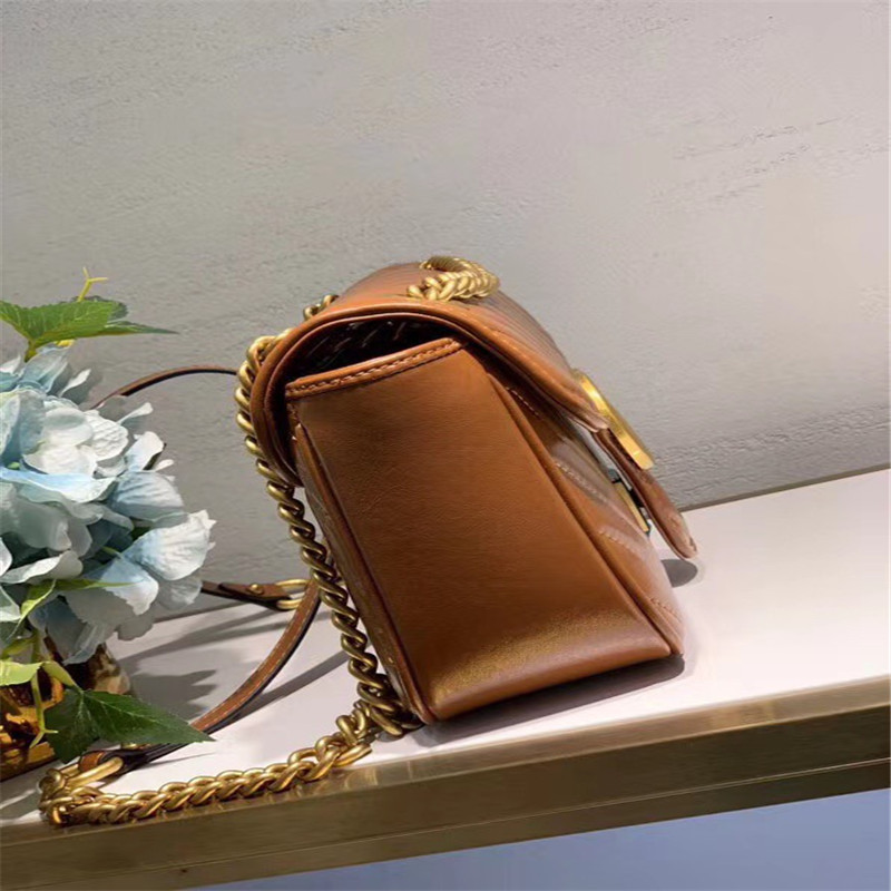 Luxury Real Quilted Shaped Handbags Capacity Leather Quilted Women Chain Mini Large Bag Designer Shoulder Bags Handbag Marmont Bag Cvvqi, Red;black
Luxury Real Quilted Shaped Handbags Capacity Leather Quilted Women Chain Mini Large Bag Designer Shoulder Bags Handbag Marmont Bag Cvvqi, Red;black