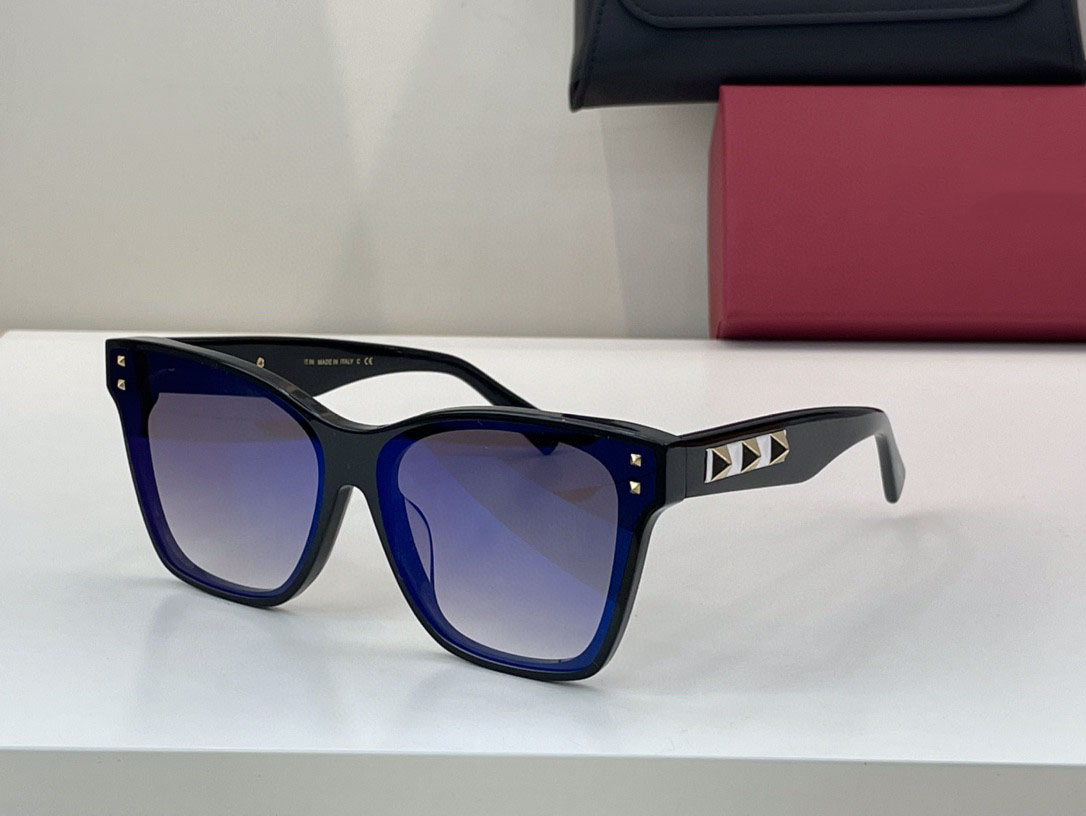Top 4208 Original high quality Designer Sunglasses for mens famous fashionable retro luxury brand eyeglass Fashion design womens sunglasses with box
Top 4208 Original high quality Designer Sunglasses for mens famous fashionable retro luxury brand eyeglass Fashion design womens sunglasses with box