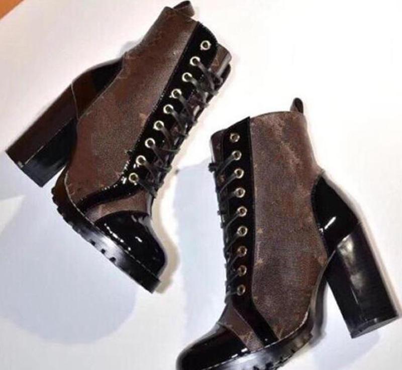 Star Trail Ankle Boot Luxury Womens Designer Chunky Heel Ankle Boots Luxury Designer Lace up Martin Boots Ladys Fashion Winter Booties 9.5cm, As the pic show
Star Trail Ankle Boot Luxury Womens Designer Chunky Heel Ankle Boots Luxury Designer Lace up Martin Boots Ladys Fashion Winter Booties 9.5cm, As the pic show