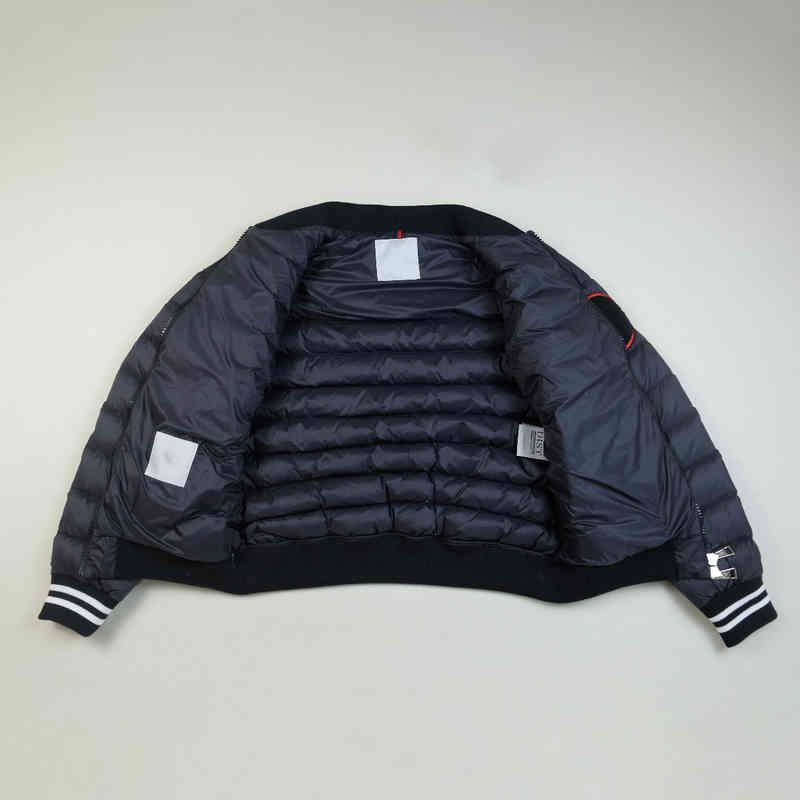 Men's Down & Parkas France Mens Luxury maya down jacket Flocking Knitted designer brand women Panel Casual coats Bomber jackets 3LED, Supplement (not shipped separately)
Men's Down & Parkas France Mens Luxury maya down jacket Flocking Knitted designer brand women Panel Casual coats Bomber jackets 3LED, Supplement (not shipped separately)