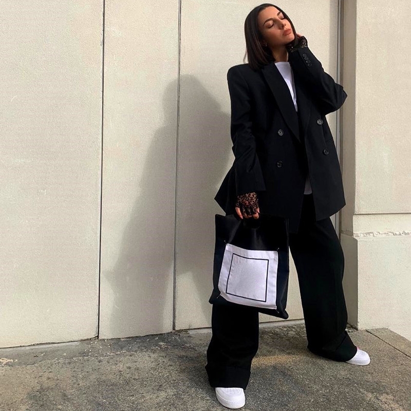 Rapwriter Streetwear Loose Black Sashes Straight Pant Women Hot Spring High Waist Pants Trousers Long Pant Buttons Capris Pocket 201119, Gray runched pant
Rapwriter Streetwear Loose Black Sashes Straight Pant Women Hot Spring High Waist Pants Trousers Long Pant Buttons Capris Pocket 201119, Gray runched pant