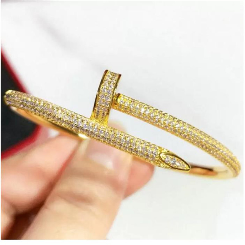 Luxury jewelry Wedding Bracelets Women 18k Gold Plated Cuff Bracelet Full Diamond For Lover Valentine's
Luxury jewelry Wedding Bracelets Women 18k Gold Plated Cuff Bracelet Full Diamond For Lover Valentine's