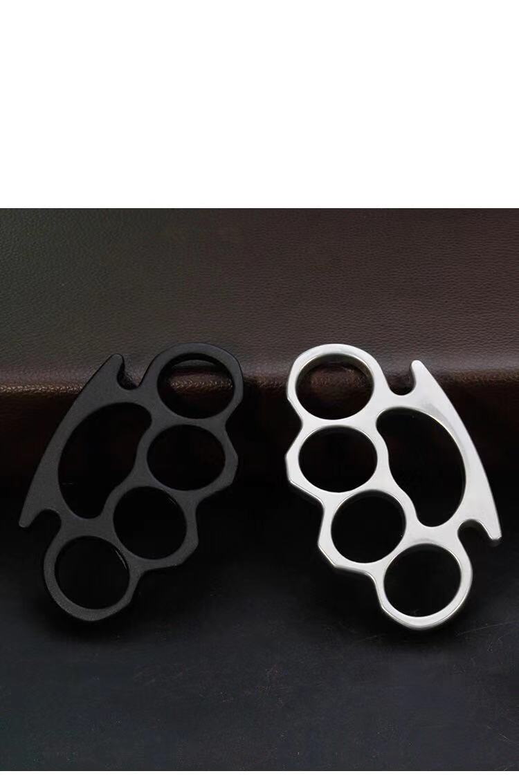2021 new self defense weapon four finger tiger personal defense supplies girl's anti wolf device self defense ring broken window device fis4
2021 new self defense weapon four finger tiger personal defense supplies girl's anti wolf device self defense ring broken window device fis4