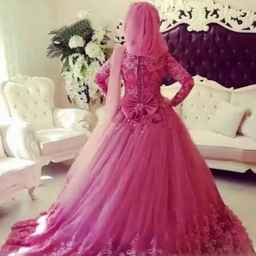 Hijab Muslim Wedding Dresses 2021 Appliques Lace Long Sleeves High Neck Saudi Arabia Islamic Wedding Dress Vintage Dubai Bridal Gowns