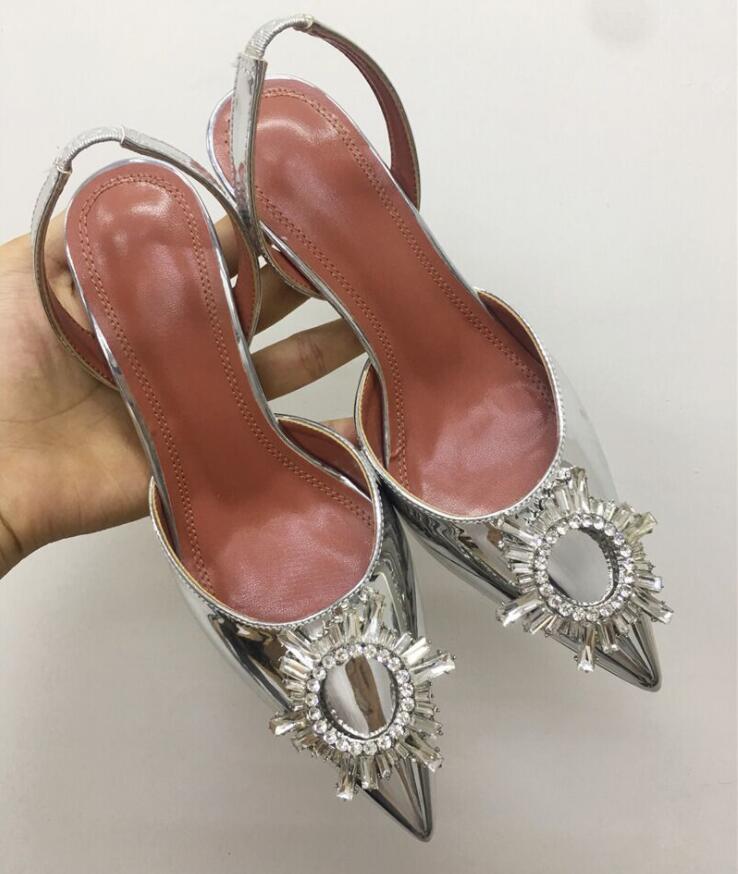 2021 Perfect Official Quality Amina Begum Crystal-embellished Satin Slingback Pumps Muaddi Crystal Elasticated Slingback Strap Shoes, Black
2021 Perfect Official Quality Amina Begum Crystal-embellished Satin Slingback Pumps Muaddi Crystal Elasticated Slingback Strap Shoes, Black