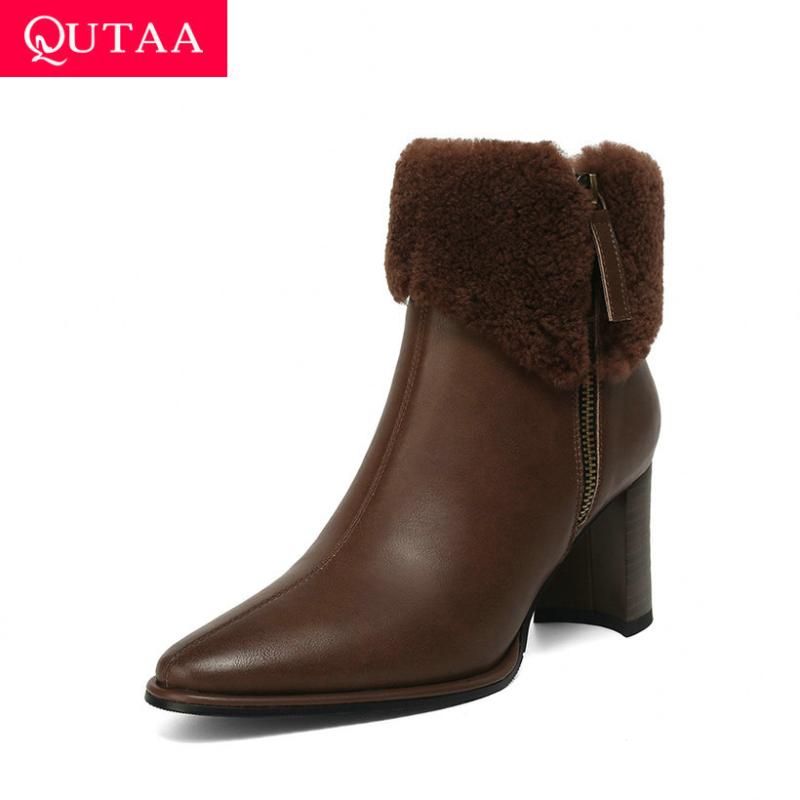 QUTAA 2021 Ins Retro Genuine Leather Women Shoes Round Toe Zipper Ankle Boots Square High Heel Ladies Short Boots Size 34-43, Black
QUTAA 2021 Ins Retro Genuine Leather Women Shoes Round Toe Zipper Ankle Boots Square High Heel Ladies Short Boots Size 34-43, Black