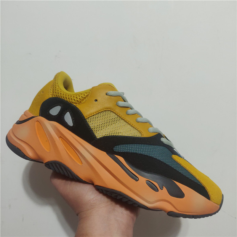 2021 Top Quality 700 Sun Men Women Running Shoes Triple Black Bone Phosphor Hospital Blue Solid Grey Vanta Men Women Sneakers With Box, Mauve
2021 Top Quality 700 Sun Men Women Running Shoes Triple Black Bone Phosphor Hospital Blue Solid Grey Vanta Men Women Sneakers With Box, Mauve