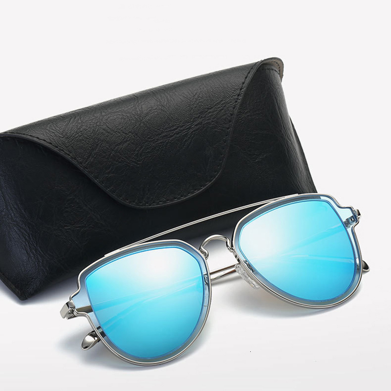 2021 New Men's and Women's Sunglasses Fashion Dual Polarizers Metal Trend Women Sunglass Wd0889 Tmzi
2021 New Men's and Women's Sunglasses Fashion Dual Polarizers Metal Trend Women Sunglass Wd0889 Tmzi
