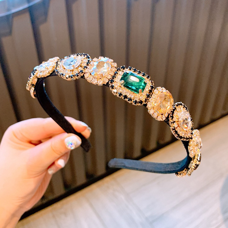 Baroque Style Women Headbands Fashion Rhinestone Sport Hair tools Bands accessories for Girl High Quality Bohemian Hairband Hair Jewelry