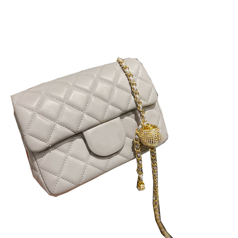 17CM Classic Mini Flap Crossbody Bags Quilted Lambskin Genuine Leather Crush Strass Gold Ball Matelasse Chain Shoulder Handbags Turn Lock Luxury Designer Totes, Box
17CM Classic Mini Flap Crossbody Bags Quilted Lambskin Genuine Leather Crush Strass Gold Ball Matelasse Chain Shoulder Handbags Turn Lock Luxury Designer Totes, Box