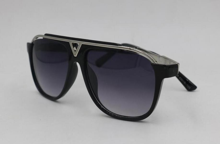 HOT selling popular fashion men women sunglasses 0937 square plate metal combination frame top quality anti-UV400 sun glasses
HOT selling popular fashion men women sunglasses 0937 square plate metal combination frame top quality anti-UV400 sun glasses