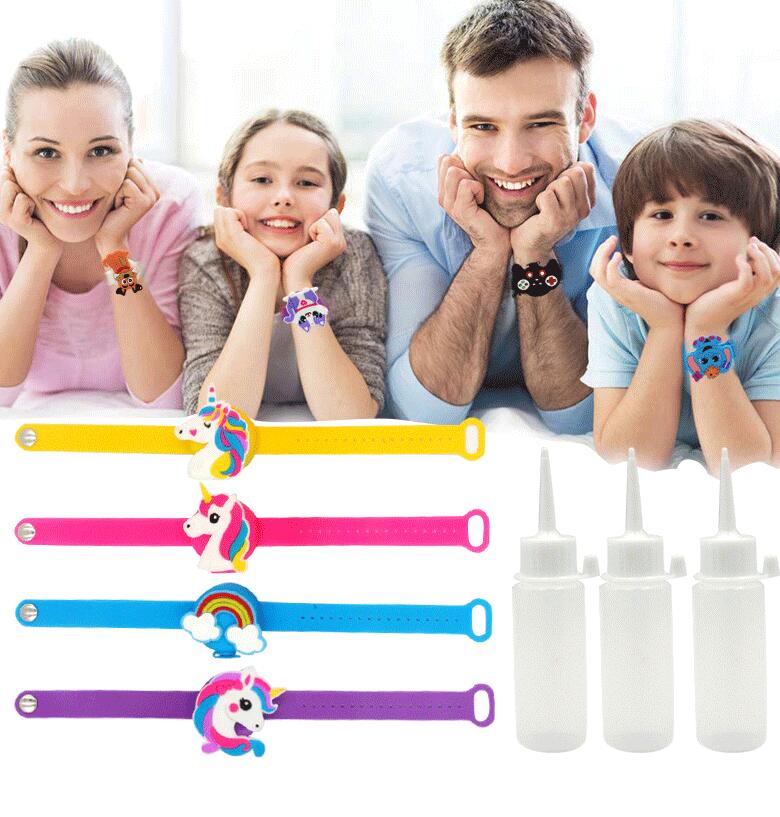 STOCK Hand Sanitizer Bracelet Wrist Band Baseball Sanitizer Distributor Silicone Sanitizer Dispenser Kids Portable Cartoon Wristband E101403, Red;brown
STOCK Hand Sanitizer Bracelet Wrist Band Baseball Sanitizer Distributor Silicone Sanitizer Dispenser Kids Portable Cartoon Wristband E101403, Red;brown