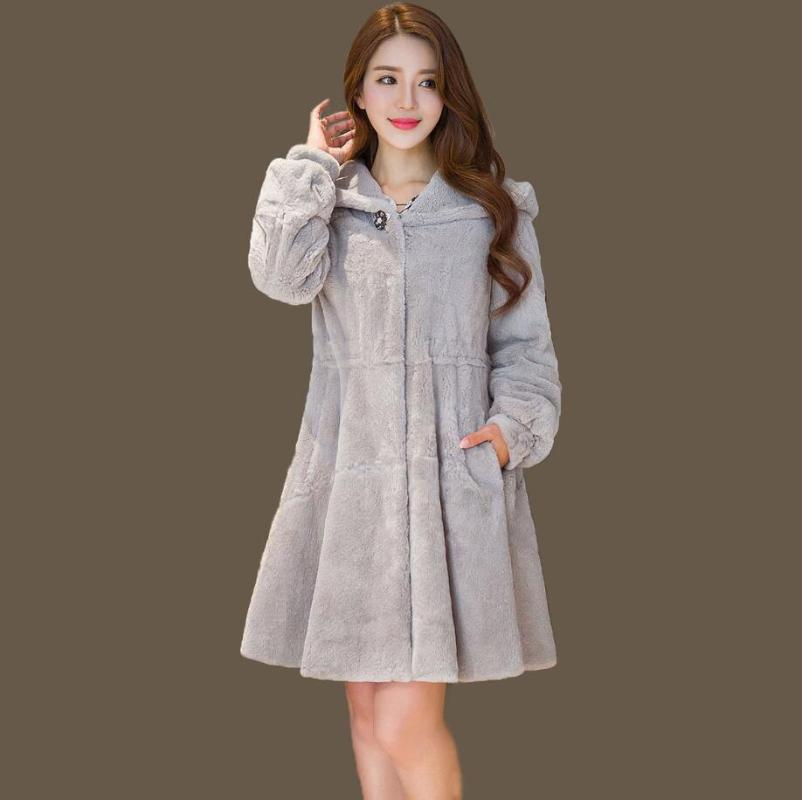 2020 winter fashion Imitation Fur Coat Women elegant Hooded Fur Coat Overcoat Winter Mink Female r332, Light tan
2020 winter fashion Imitation Fur Coat Women elegant Hooded Fur Coat Overcoat Winter Mink Female r332, Light tan