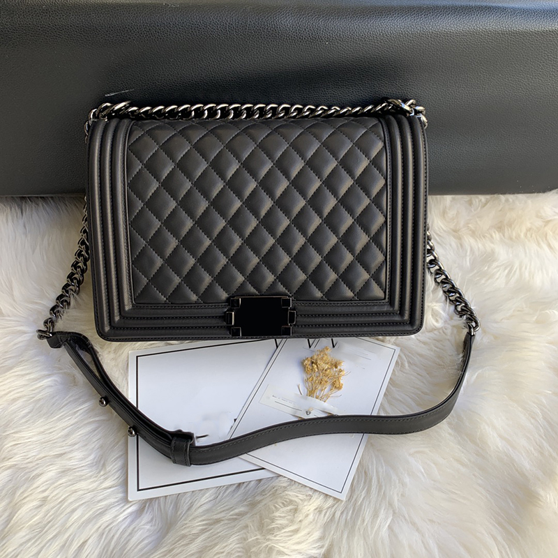 2021 New Shoulder Bag 67087 Lambskin Classic Ringer Hot Mom Hot Style Top Quality Delicacy Fashion Practical bags Concise and easy
2021 New Shoulder Bag 67087 Lambskin Classic Ringer Hot Mom Hot Style Top Quality Delicacy Fashion Practical bags Concise and easy