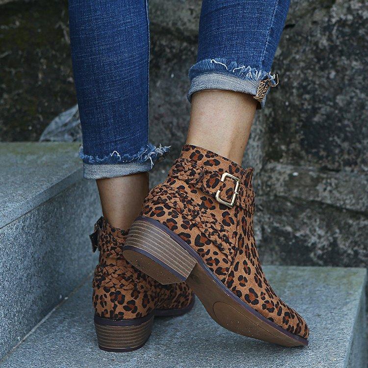 New Fashion 2020 Warm Women Ankle Boots Leopard Ladies Chunky Winter Female Booties Woman Footwear Botas Mujer Plus Size 35-43, Black
New Fashion 2020 Warm Women Ankle Boots Leopard Ladies Chunky Winter Female Booties Woman Footwear Botas Mujer Plus Size 35-43, Black