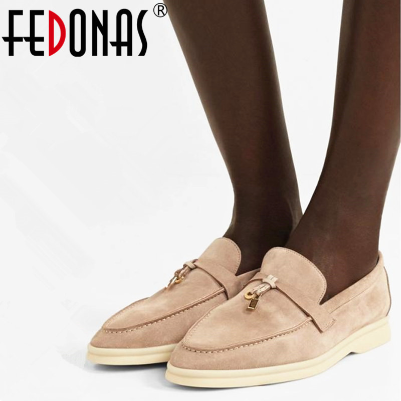 FEDONAS Women Genuine Leather Summer Shoes Metal Decoration Chunky Heels Pumps 2020 Newest Cow Suede Loafer Office Shoes Woman LJ200925, Black
FEDONAS Women Genuine Leather Summer Shoes Metal Decoration Chunky Heels Pumps 2020 Newest Cow Suede Loafer Office Shoes Woman LJ200925, Black