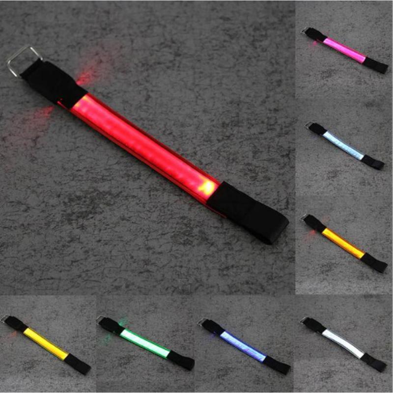 Outdoor LED Run Light Night Sport Wristbands Adjustable Light Bracelet Safety Reflective Warning Glowing Bracelets For Run
Outdoor LED Run Light Night Sport Wristbands Adjustable Light Bracelet Safety Reflective Warning Glowing Bracelets For Run