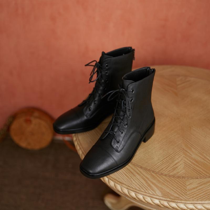 Plush thickening fashion warm ladies casual square toe boots 2021 winter trend mid-heel short ankle boots, Black
Plush thickening fashion warm ladies casual square toe boots 2021 winter trend mid-heel short ankle boots, Black