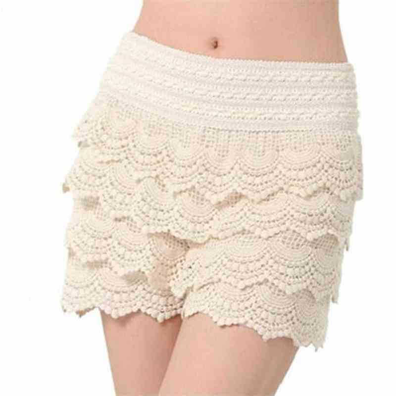 LJCUIYAO Casual Shorts Women Four Tiered Floral Ladies Mini Crochet Summer Cotton Elastic Waist Black White Stitching Bottom G220304, W049 white
LJCUIYAO Casual Shorts Women Four Tiered Floral Ladies Mini Crochet Summer Cotton Elastic Waist Black White Stitching Bottom G220304, W049 white