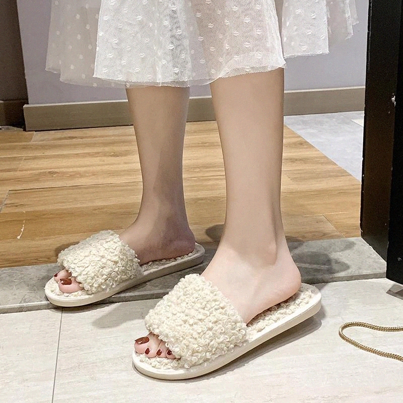 COOTELILI Fashion Women Slippers Home Indoor Plush Slippers Autumn Winter Female Flat Shoes Ladies Comfortable Fur #Po1B, Beige
COOTELILI Fashion Women Slippers Home Indoor Plush Slippers Autumn Winter Female Flat Shoes Ladies Comfortable Fur #Po1B, Beige