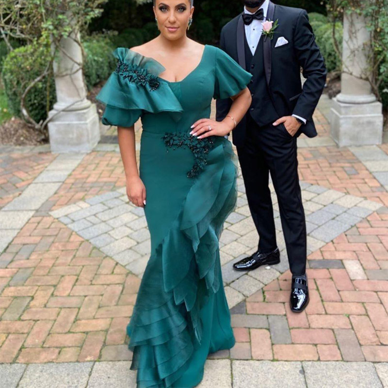 2020 Arabic Aso Ebi Hunter Green Mermaid Evening Dresses Deep V-neck Beaded Prom Dresses Stylish Formal Party Second Reception Gowns