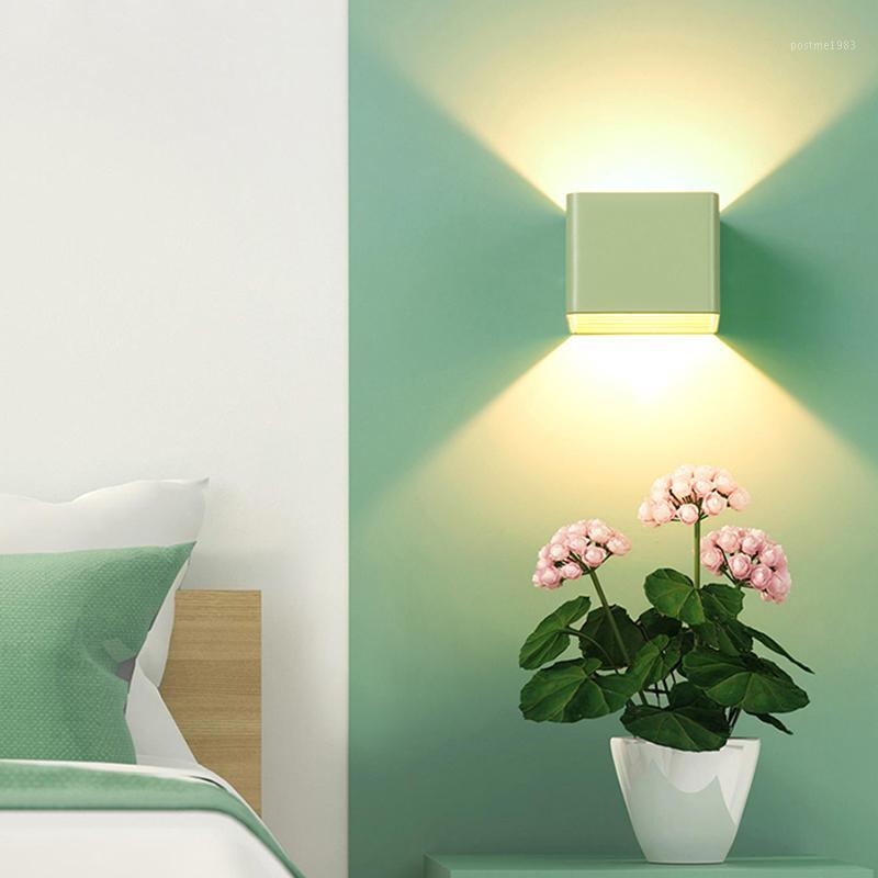 Modern Fashion Living Room Background Wall Lamp LED Light Aisle Lamp Stair Wall Fitting Balcony Light1
Modern Fashion Living Room Background Wall Lamp LED Light Aisle Lamp Stair Wall Fitting Balcony Light1