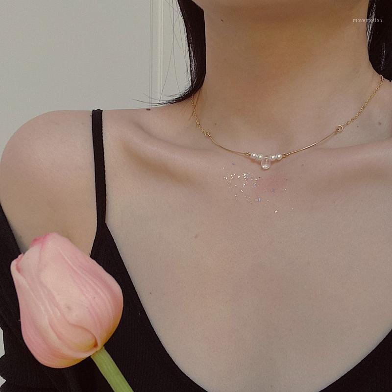 AOMU Freshwater Pearl Transparent Crystal Pendant Choker Simple Elegant Retro Waterdrop Adjustable Clavicle Chain for Women1
AOMU Freshwater Pearl Transparent Crystal Pendant Choker Simple Elegant Retro Waterdrop Adjustable Clavicle Chain for Women1