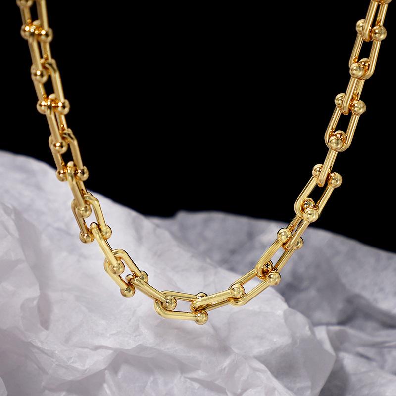 Chains AITIEI Design Chain U Type Choker Necklace For Women With 3 Inch Tail High Quality Copper Hip Hop Fashion Jewelry
Chains AITIEI Design Chain U Type Choker Necklace For Women With 3 Inch Tail High Quality Copper Hip Hop Fashion Jewelry