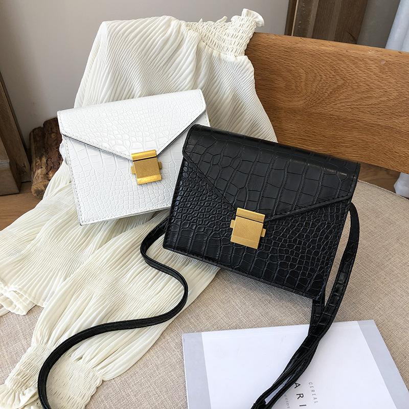 Fashionable Stone Pattern Shoulder Bags Chain Top-handle Handbags Women Mini PU Ladies Chain Shoulder Messenger Bag, Black
Fashionable Stone Pattern Shoulder Bags Chain Top-handle Handbags Women Mini PU Ladies Chain Shoulder Messenger Bag, Black